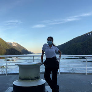 Meet your Posher, Valerie